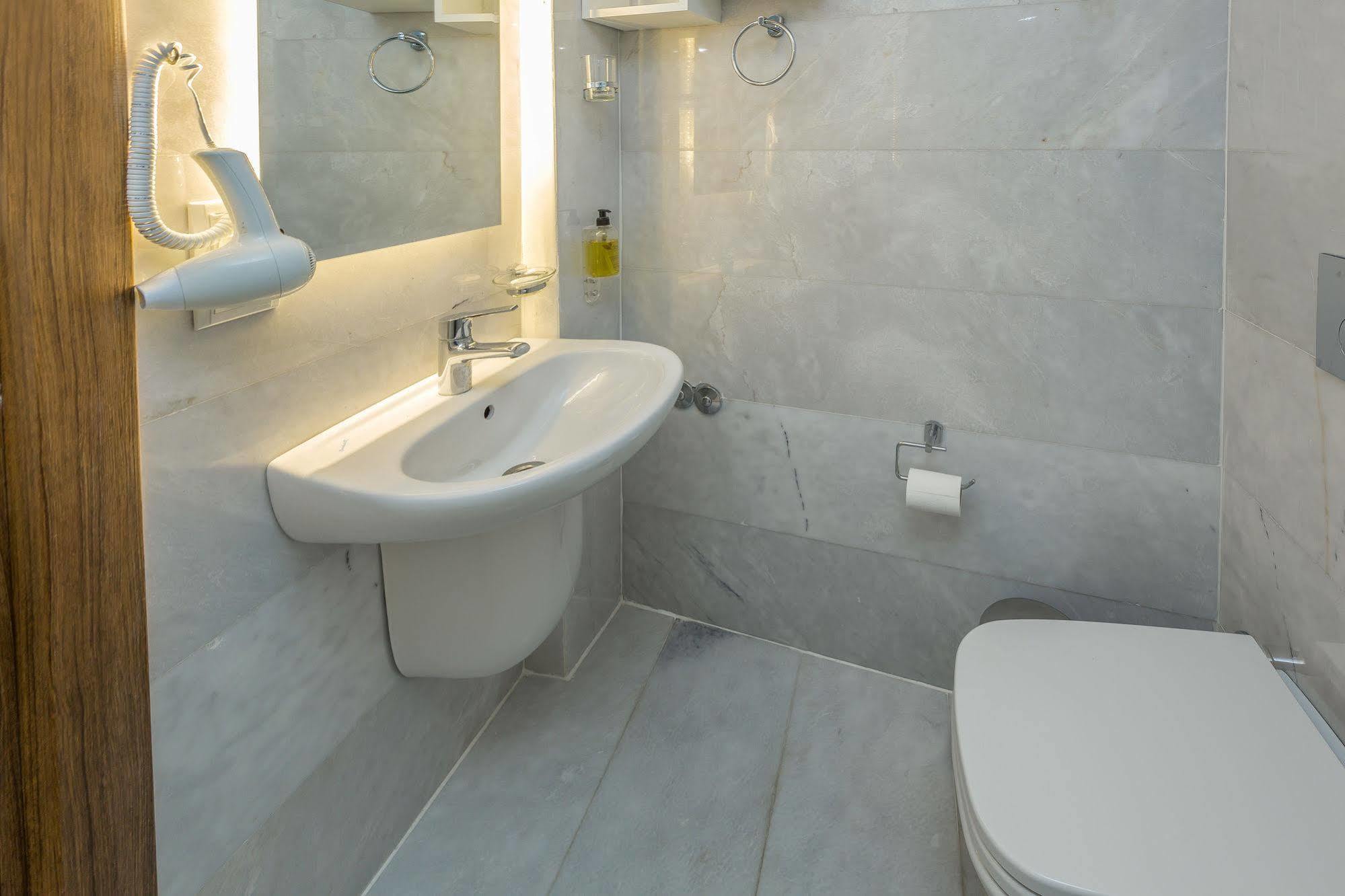 Defne Hotel Kaş Exteriér fotografie
