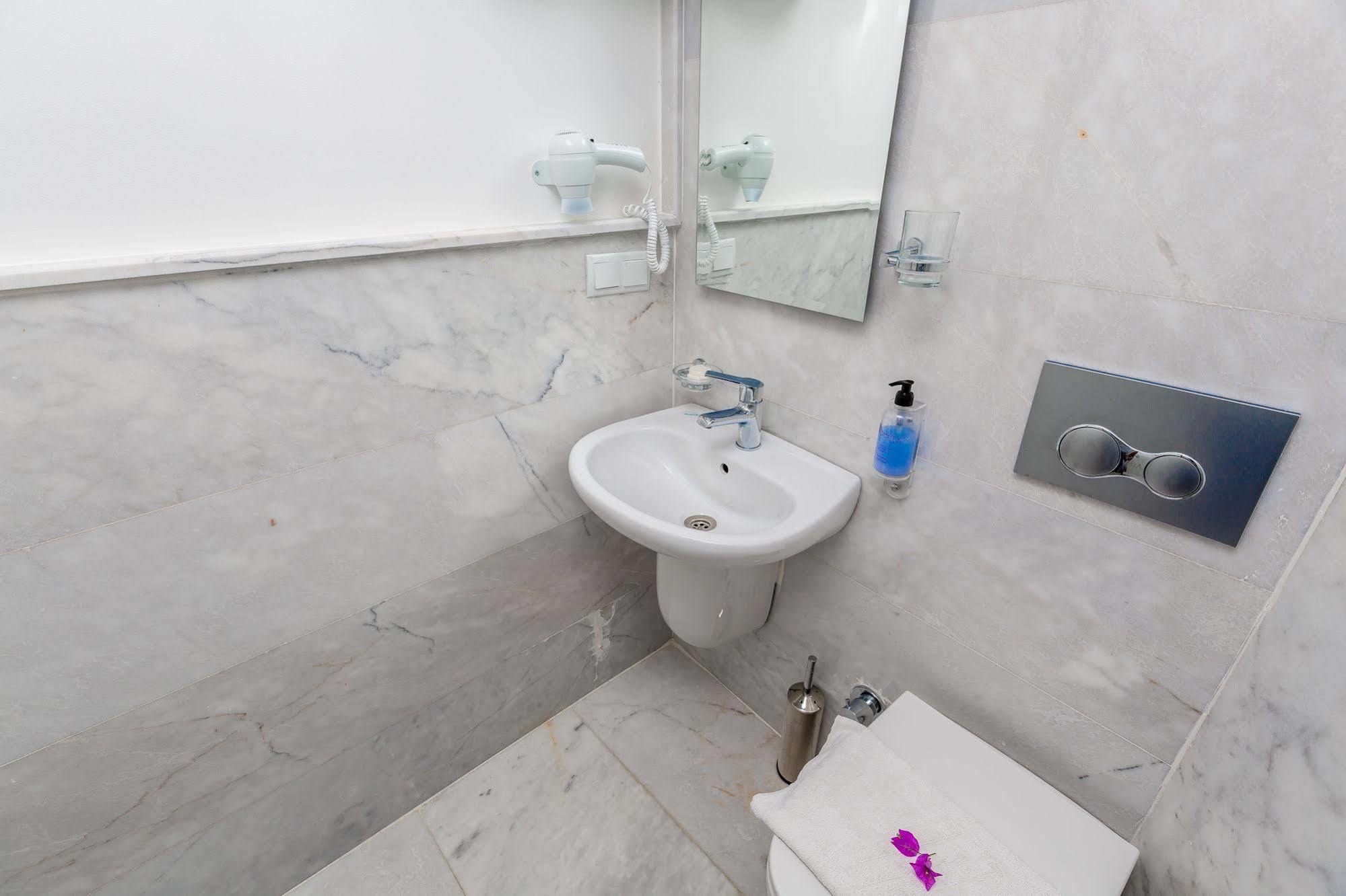 Defne Hotel Kaş Exteriér fotografie